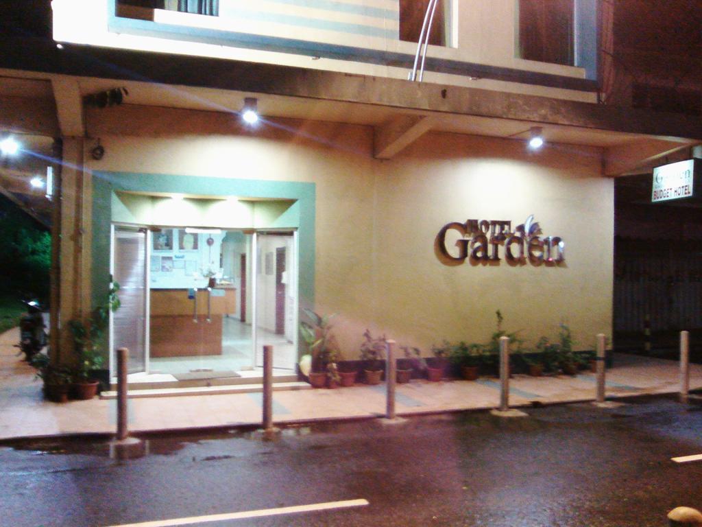 Hotel Garden *